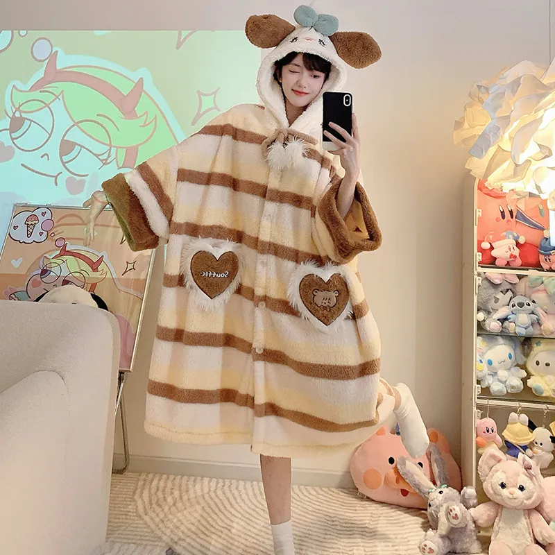 Yidiemeng Winter Long Plush 270g Bathrobe Sweet Cape Outer Robe Loose 175kg Nightdress L-XL · Wholesale · OEM · Worldwide Shipping - View 1